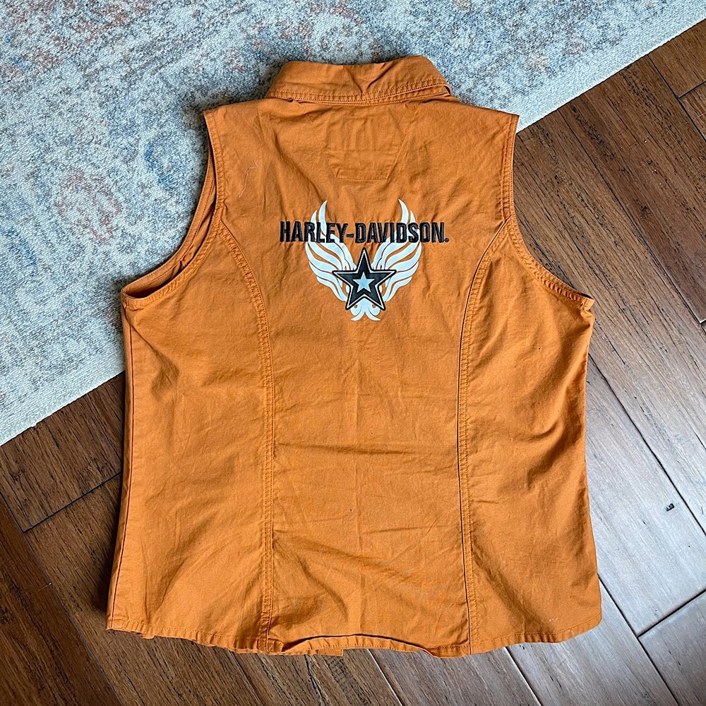 Harley Davidson button up vest, size L, orange